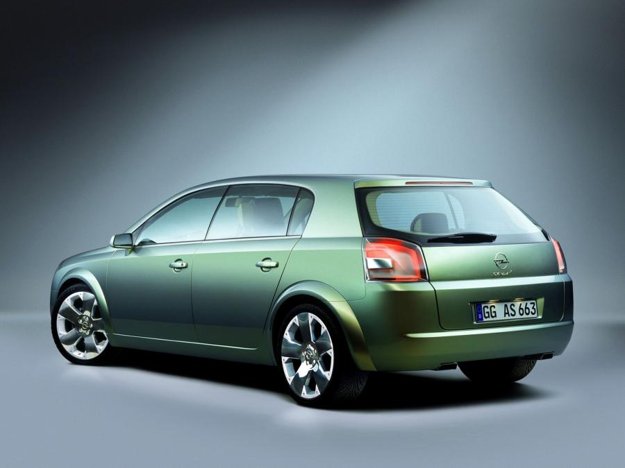  Opel Signum 2 Concept 2001 года  (фото 20 из 25)